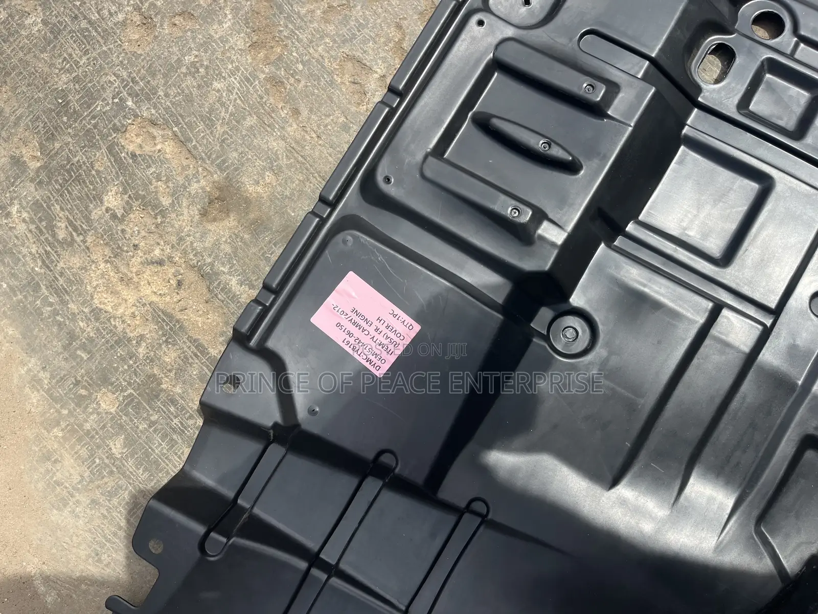 Toyota Camry 2012 2013 2014 Le and Se Under Engine Cover Set