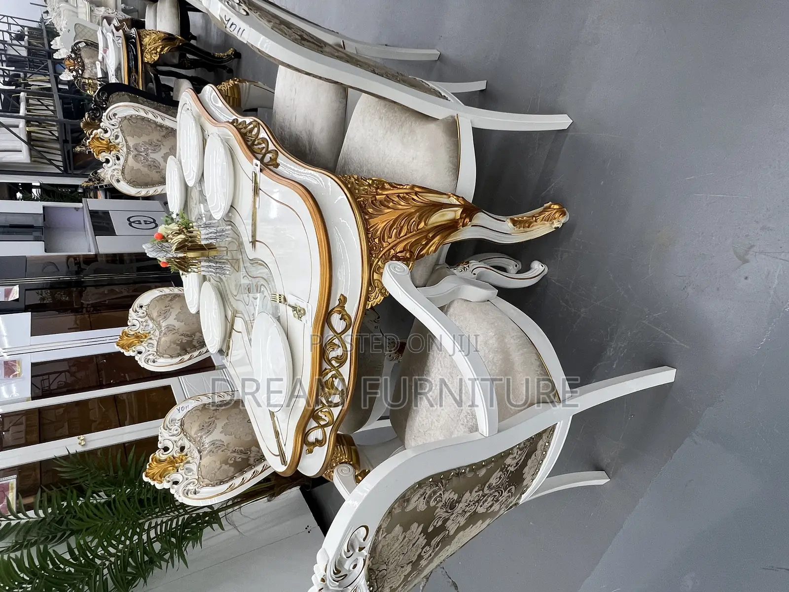 Executive Royal Dining Set(-6)
