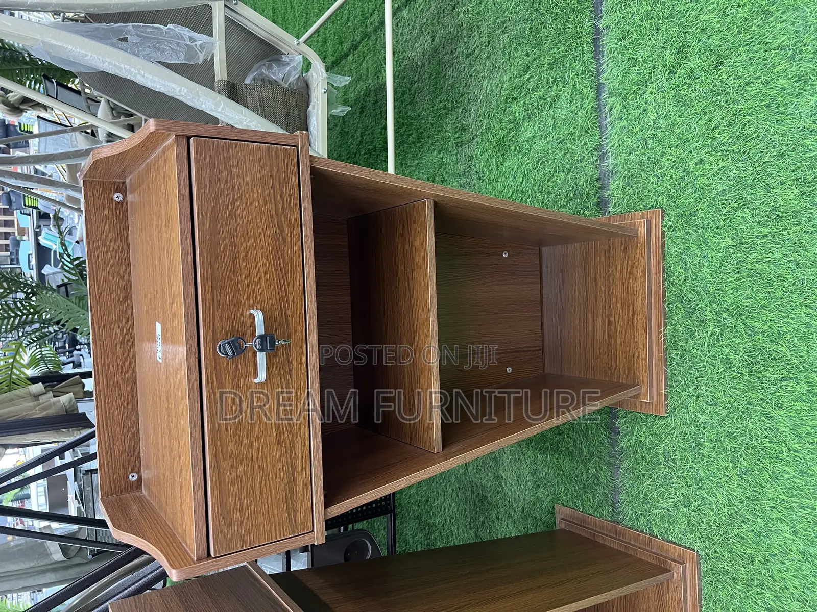 Wooden Pulpit(Coffee)