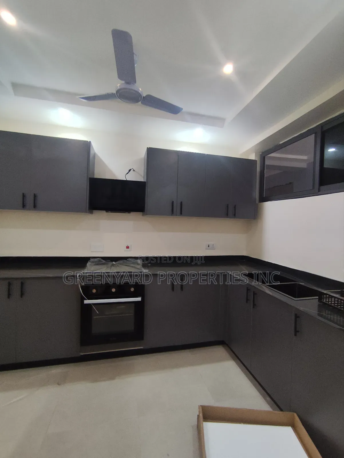 2bdrm Apartment in Ars, East Legon for rent