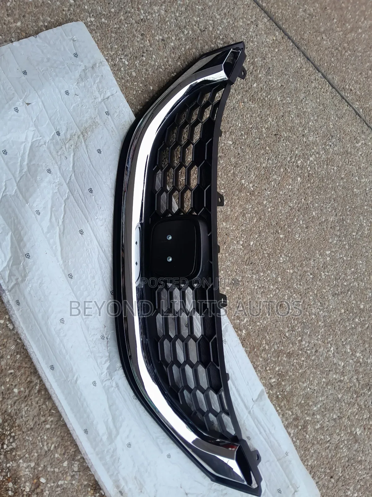Honda Civic 2013,2014,2015 Top Grille/Front Shell