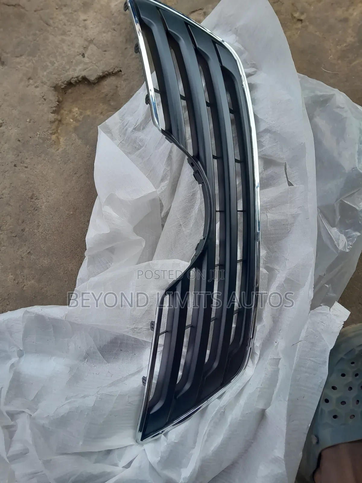 Toyota Camry 2007,2008,2009 Top Grille Black