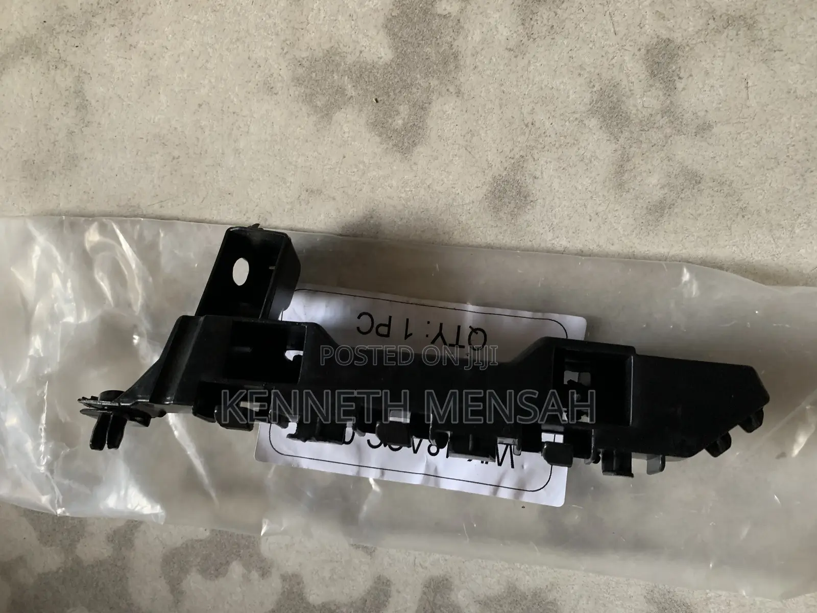 Honda Accord 2018-2022 Bumper Locker