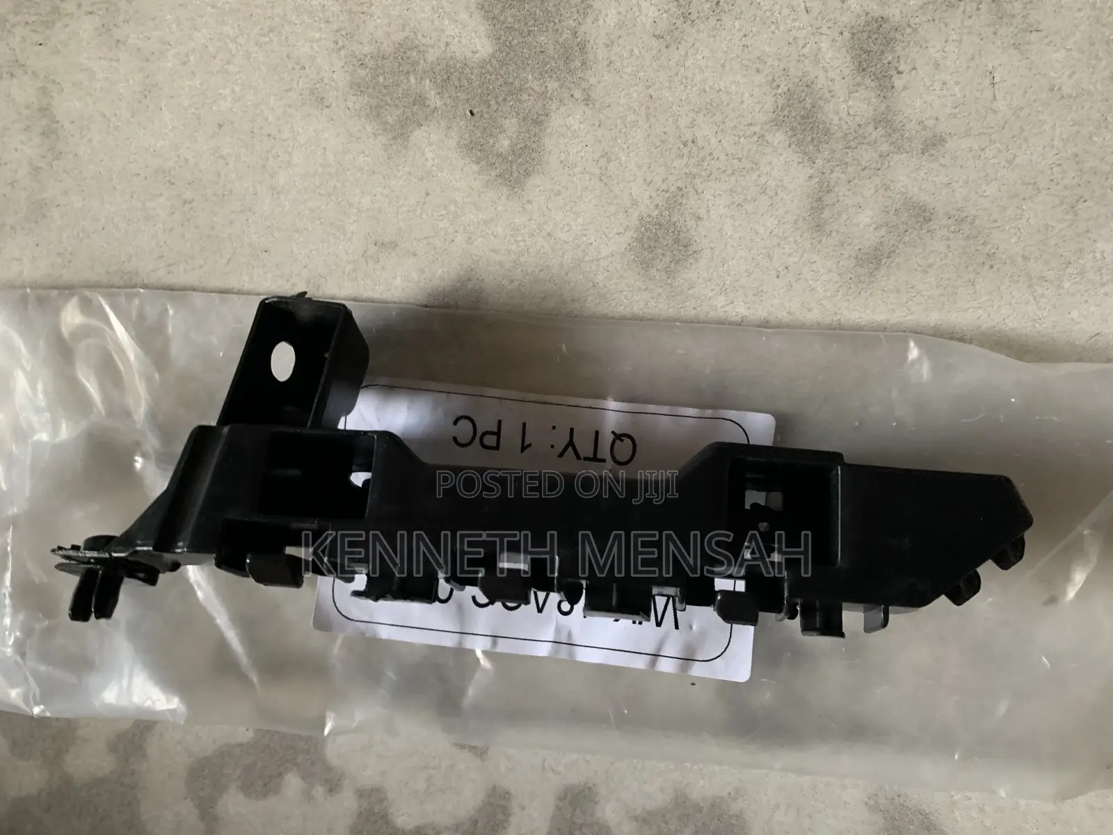 Honda Accord 2018-2022 Bumper Locker