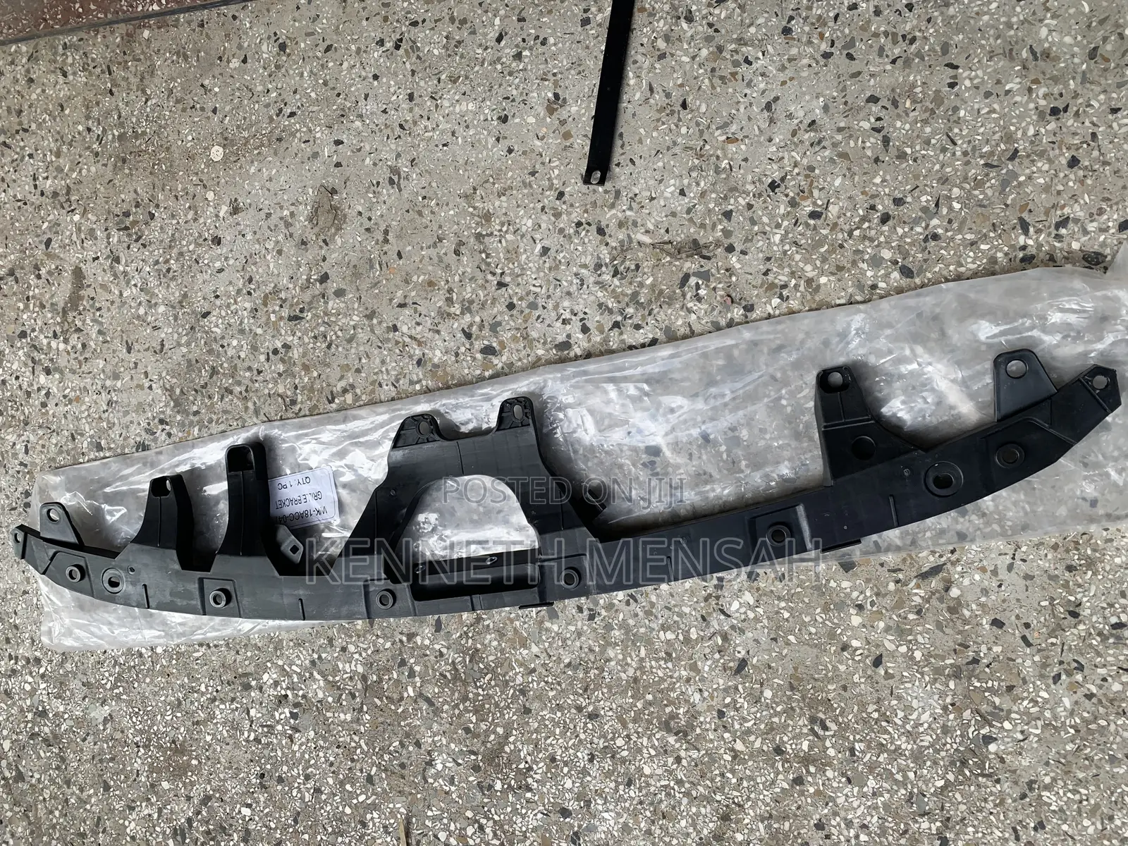 Honda Accord 2018 Grille Bracket