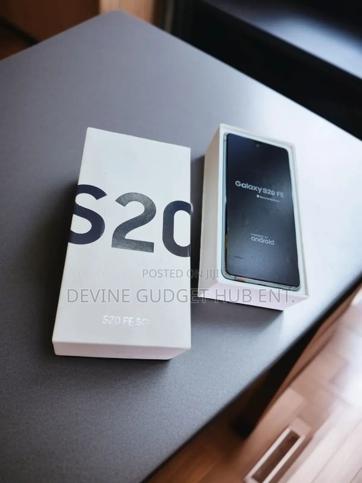 New Samsung Galaxy S20 FE 128 GB White