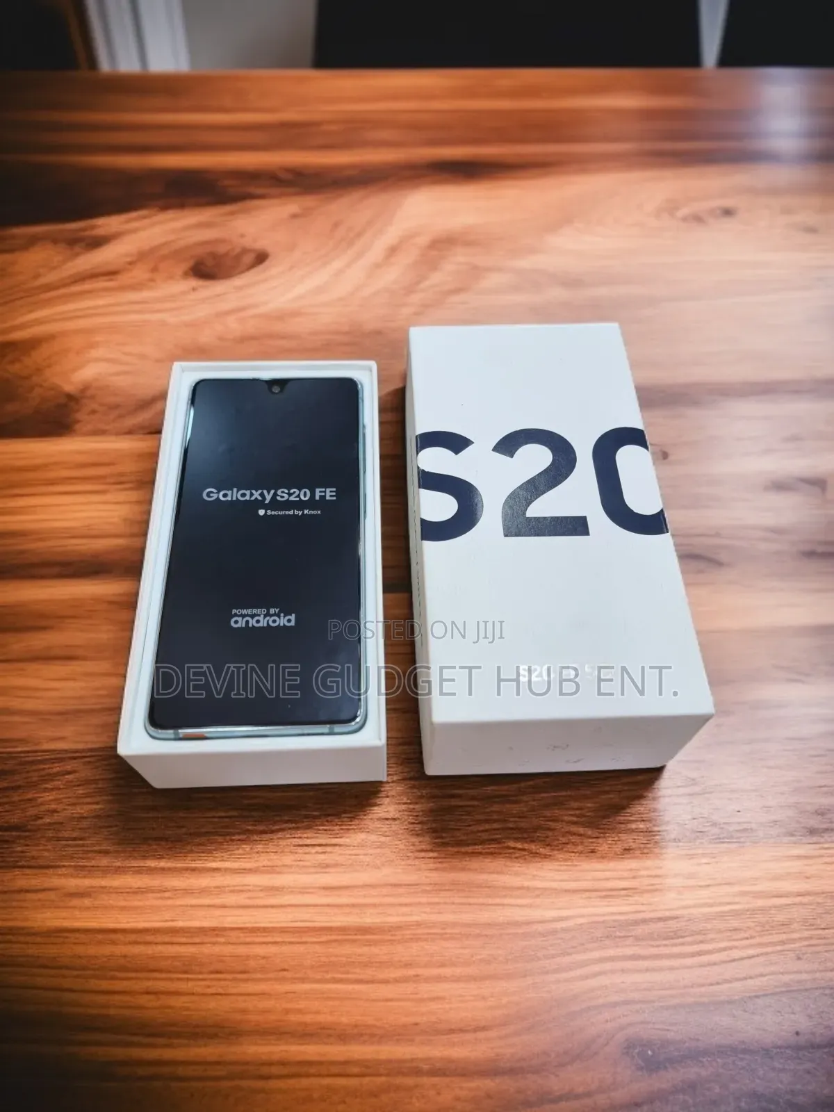 New Samsung Galaxy S20 FE 128 GB Blue