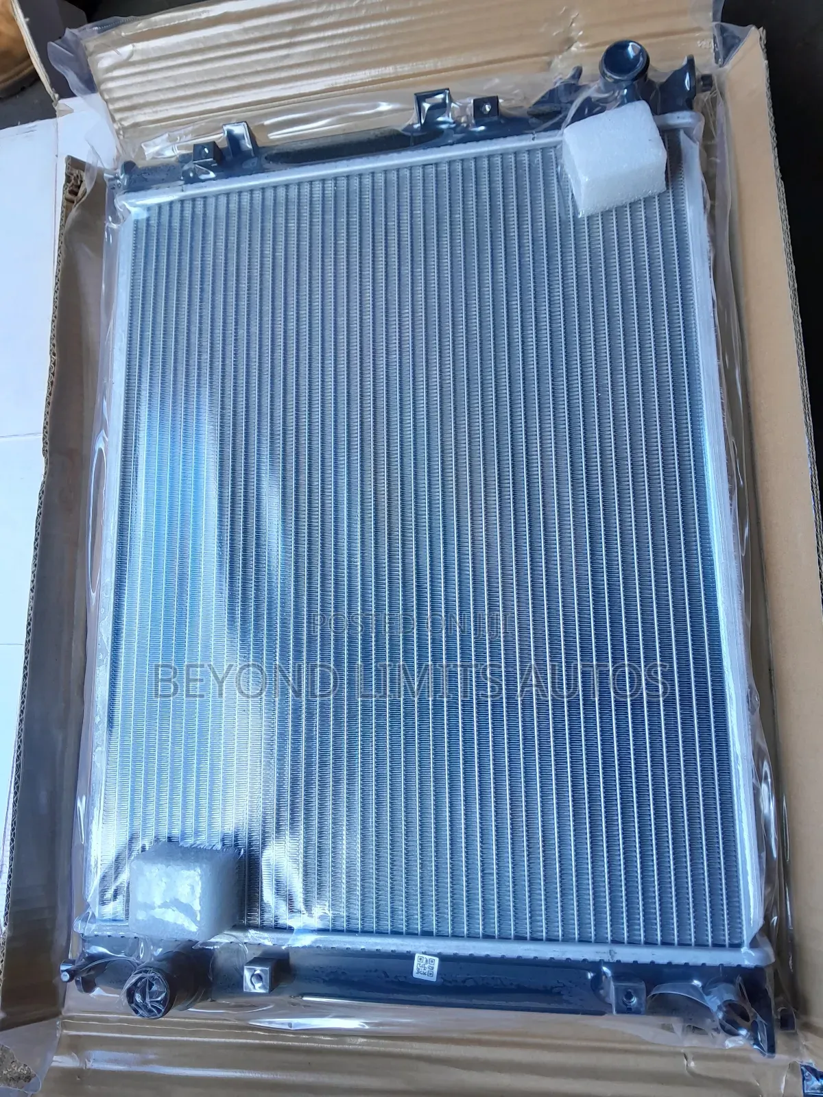 Honda Civic 2016,2017,2018,2019,2020,2021 Radiator/Tank