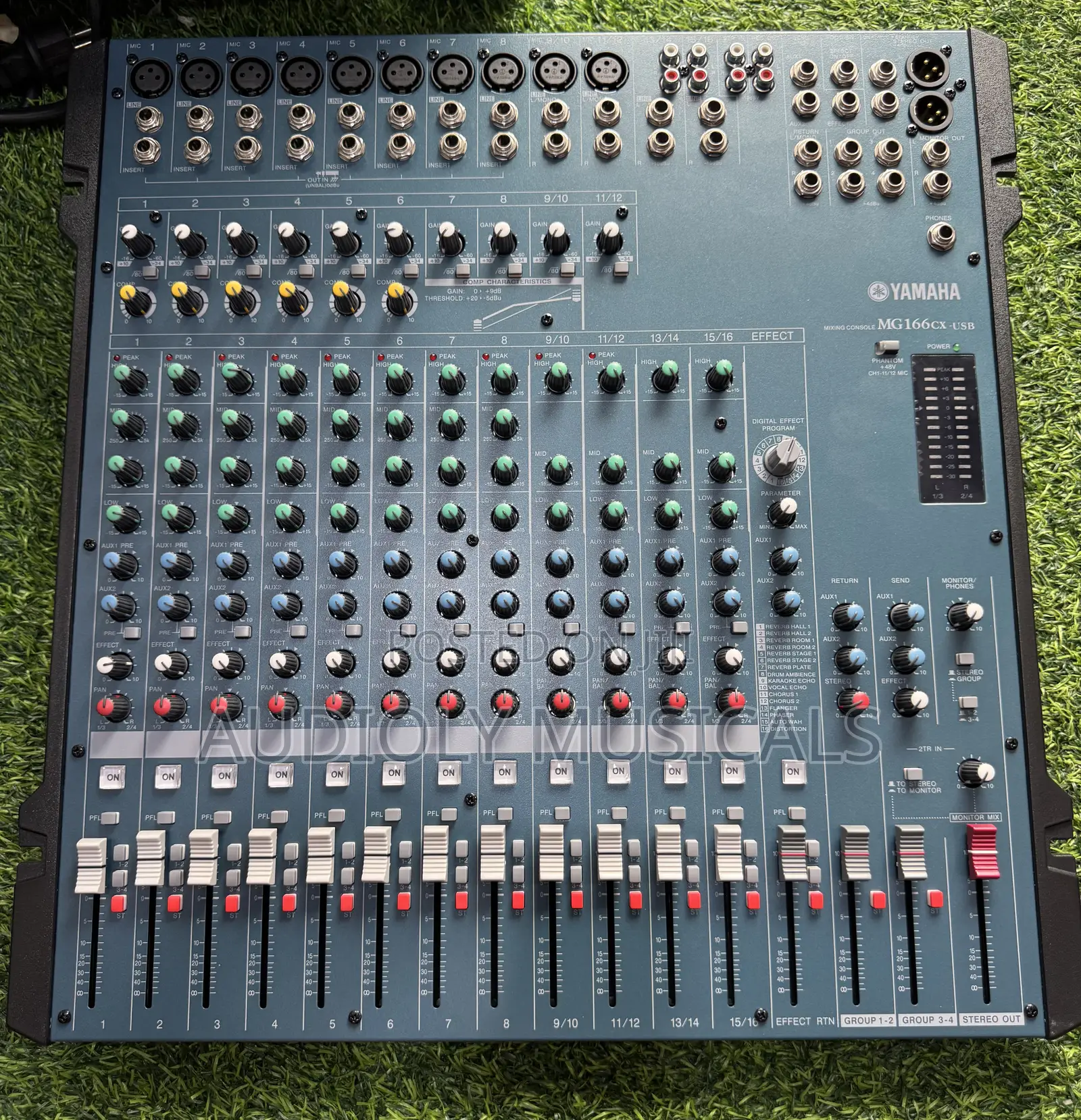 Yamaha Mg166ccx 16channel Mixer