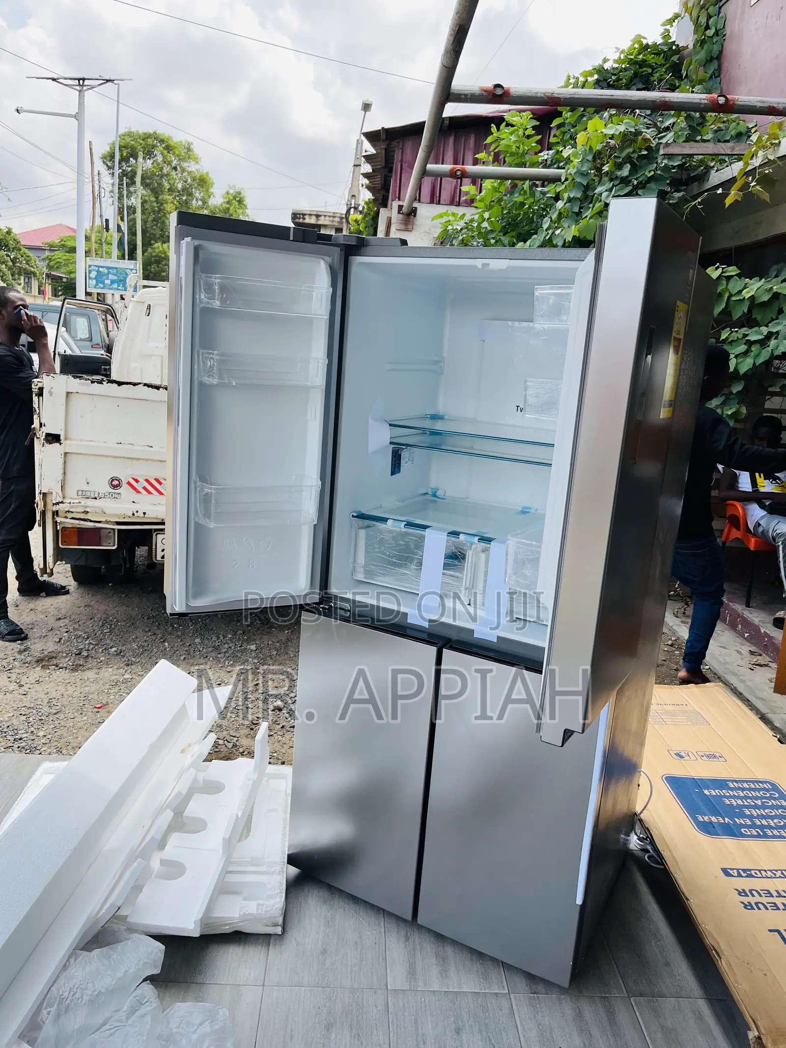 Extremely Chilling Samsung 4 Doors 488l Fridge.