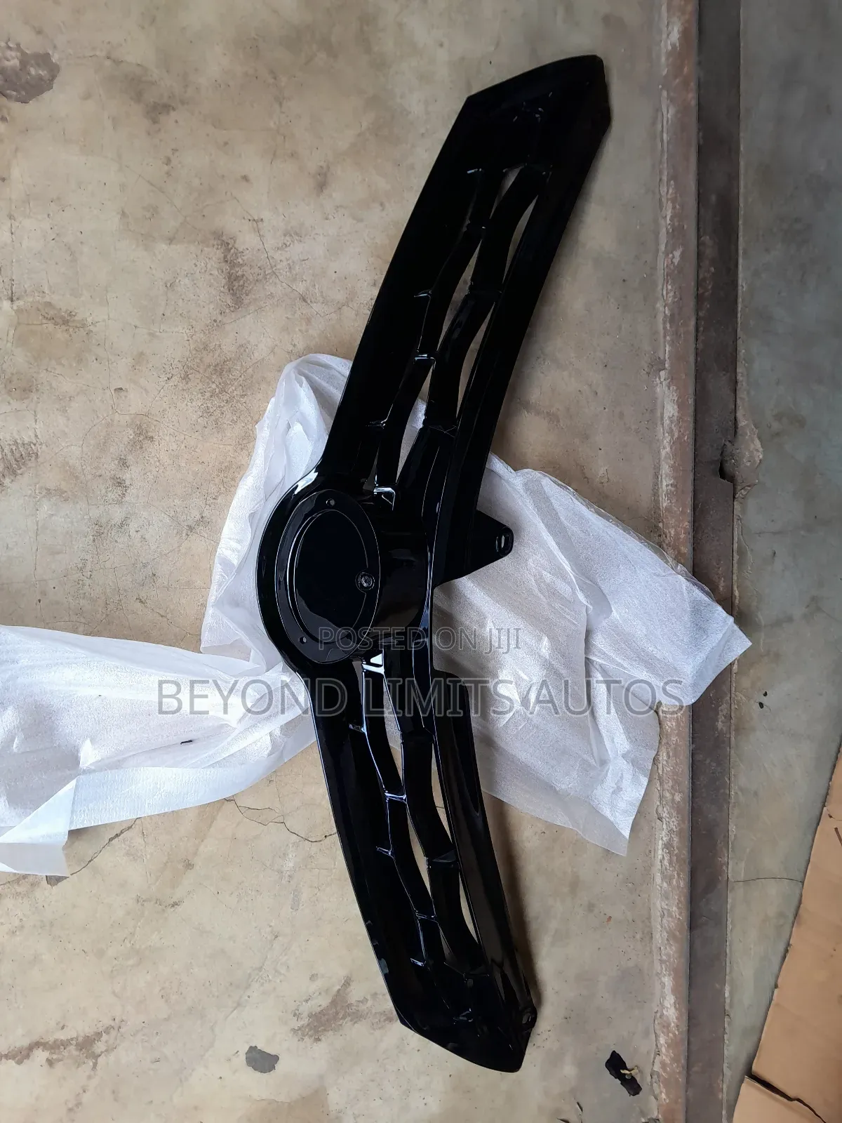Toyota Corolla 2014,2015,2016 Top Grille/Front/Top Shell
