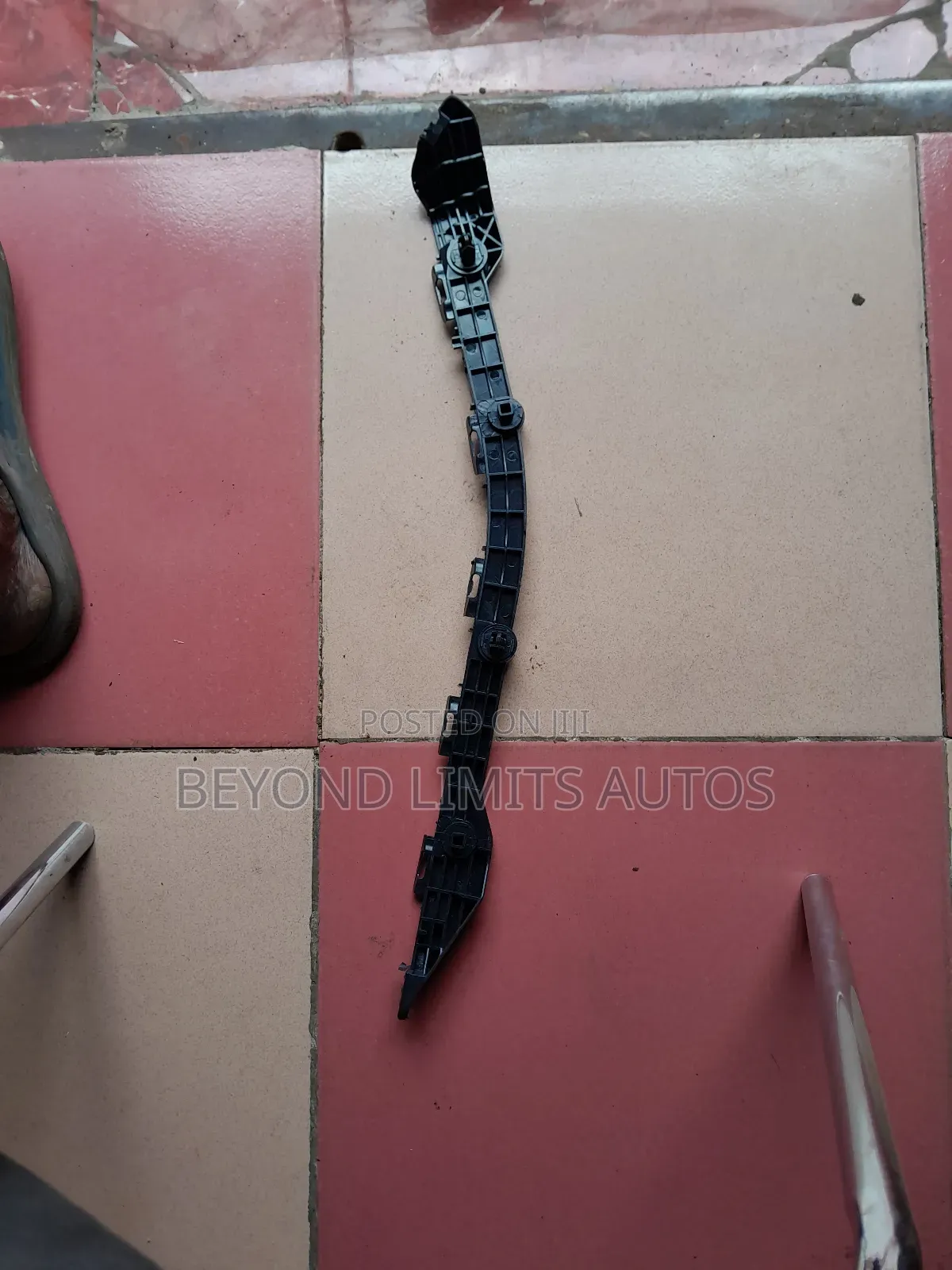 Toyota Camry Spider 2012,2013,2014 Back Bumper Locker