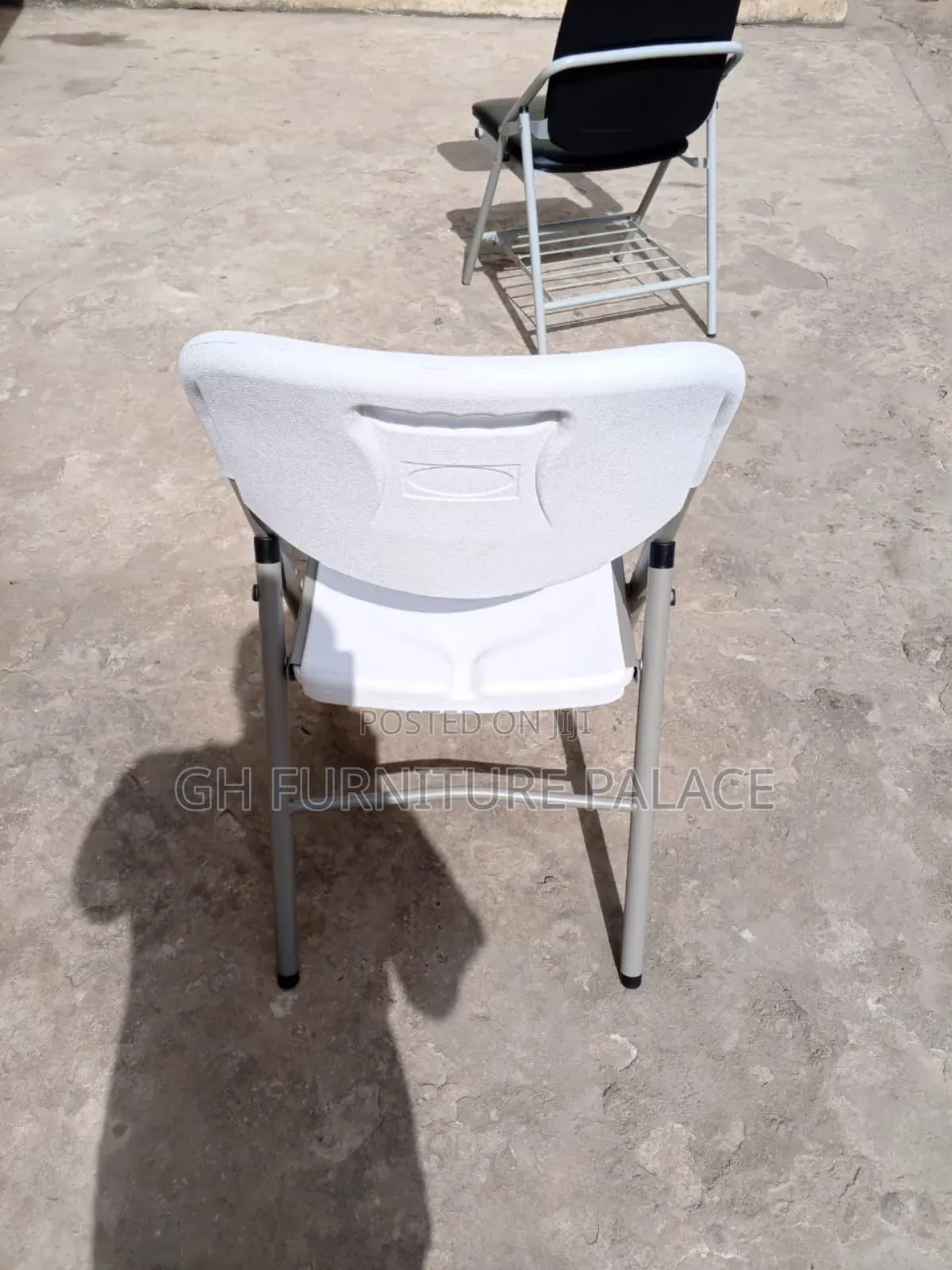 Foldable Chair for Sale