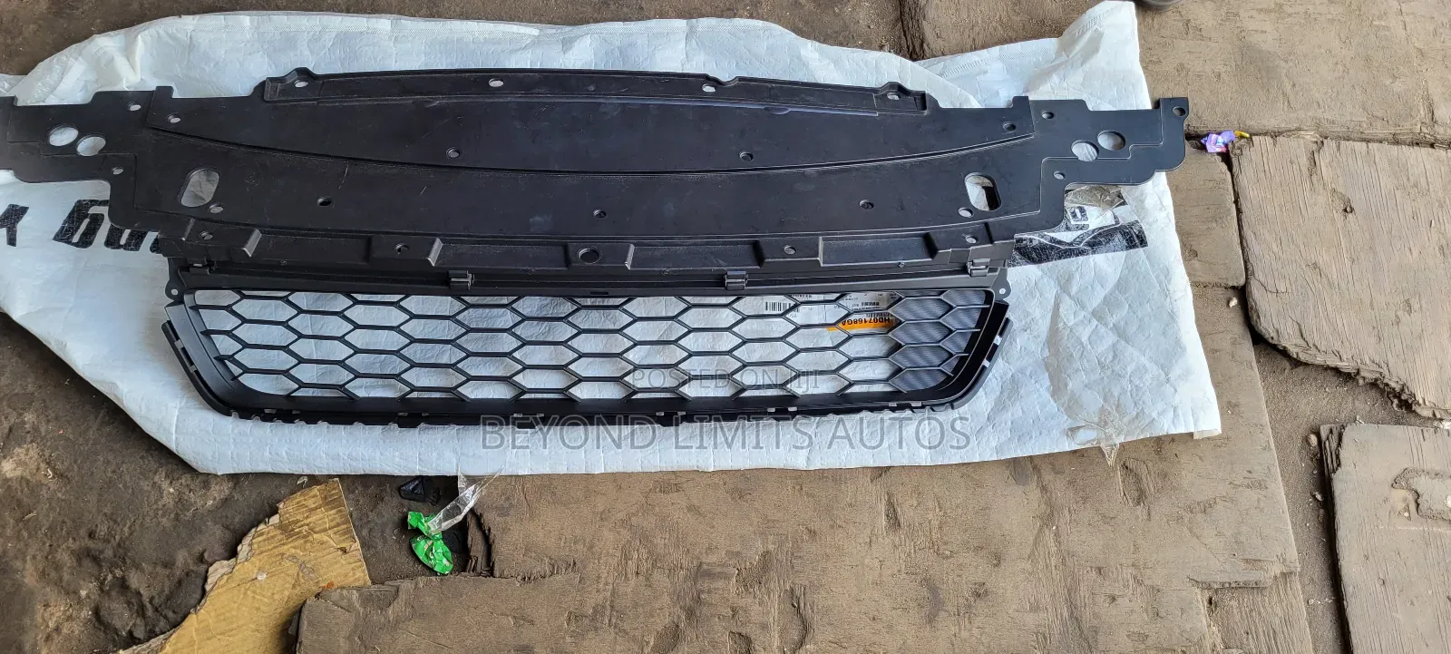 Honda Accord 2013,2014,2015 Bumper Grille/Down Shell