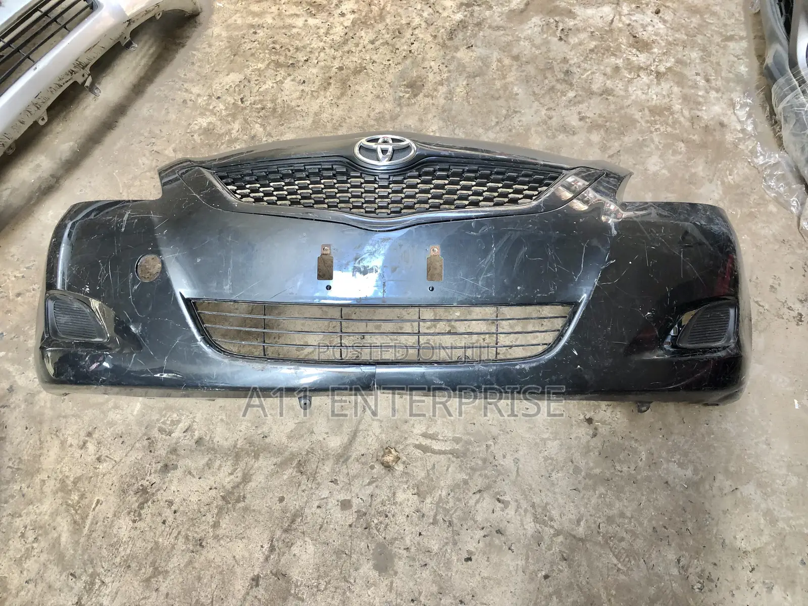 Toyota Yaris 2008-2010 Complete Front Bumper