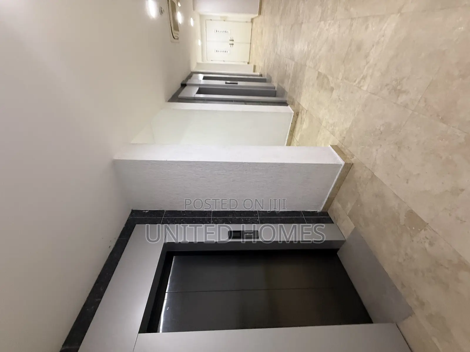 360 Square Meters Office for Rent at Ridge