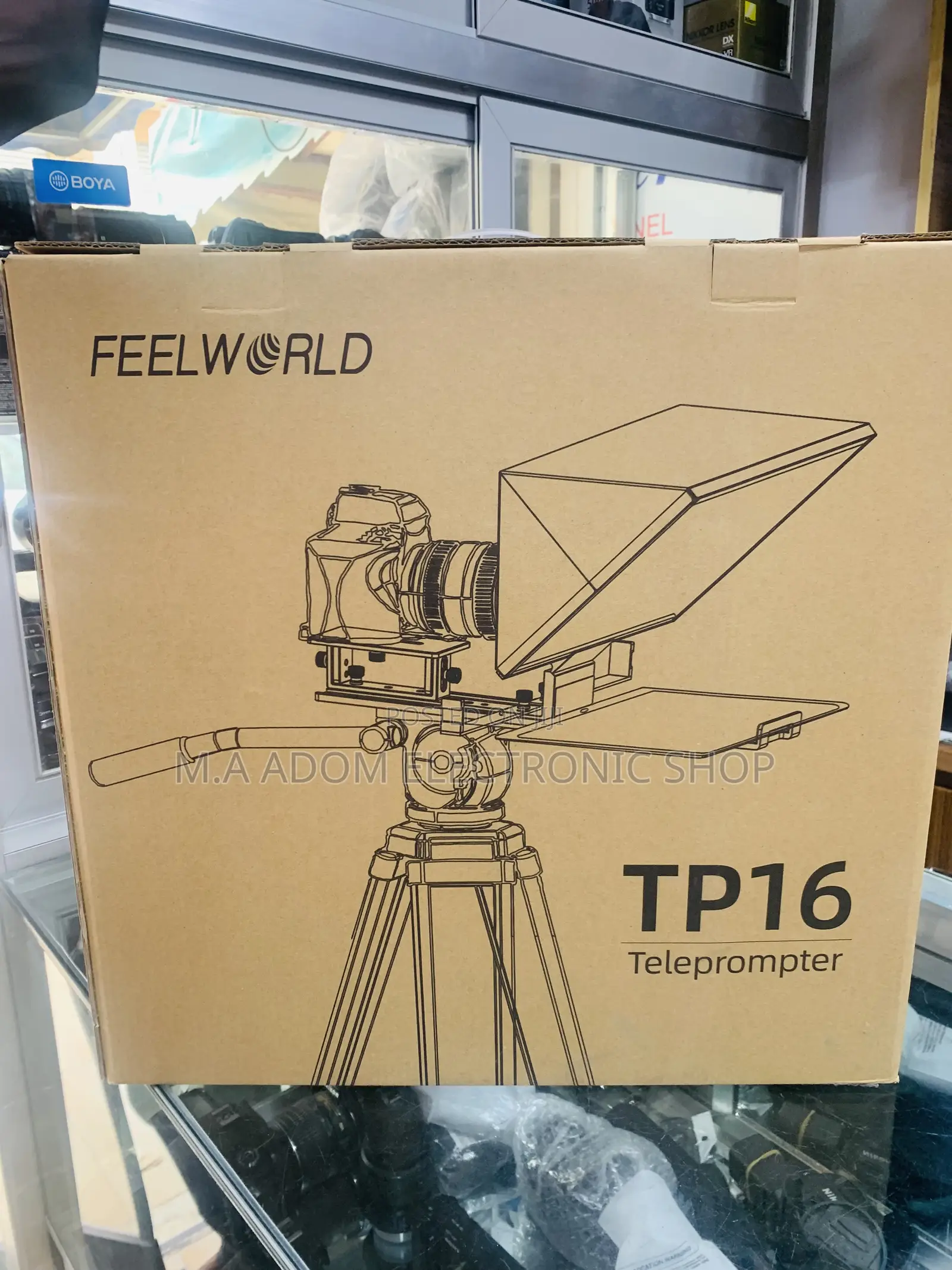 Feelworld Foldable Tp16 for Interview Livestream Programs