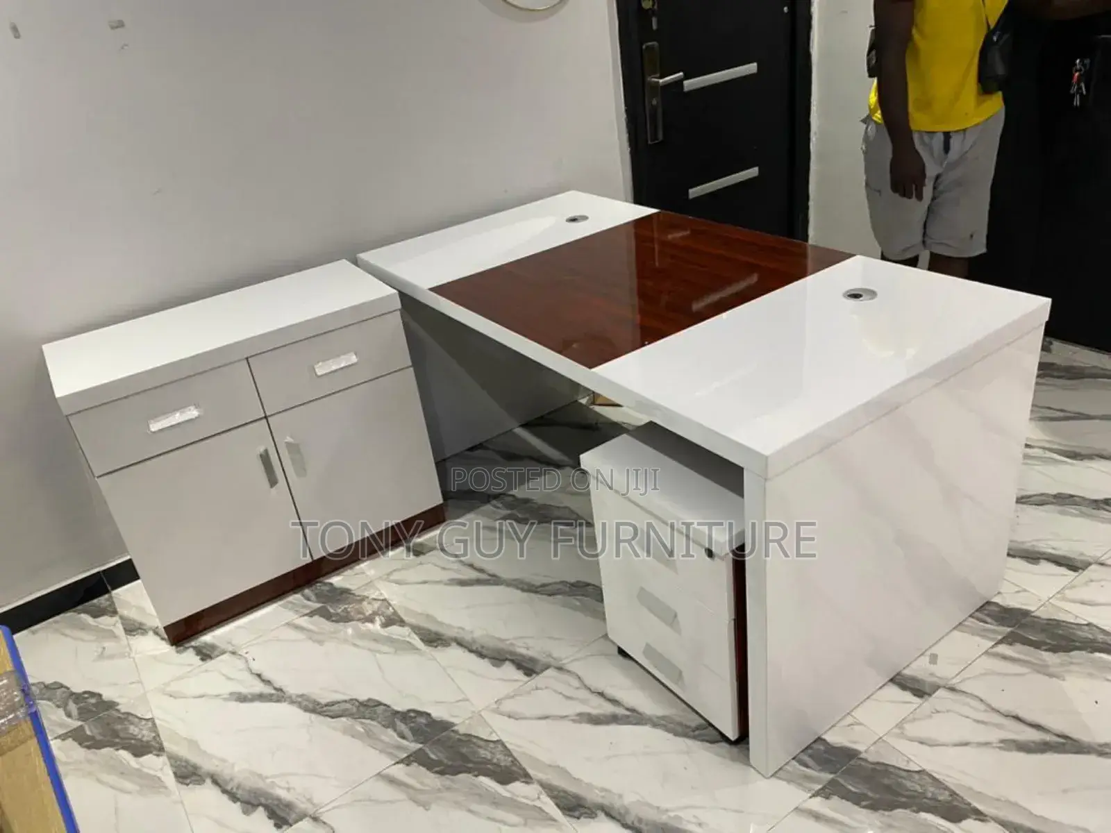 Executive Table
