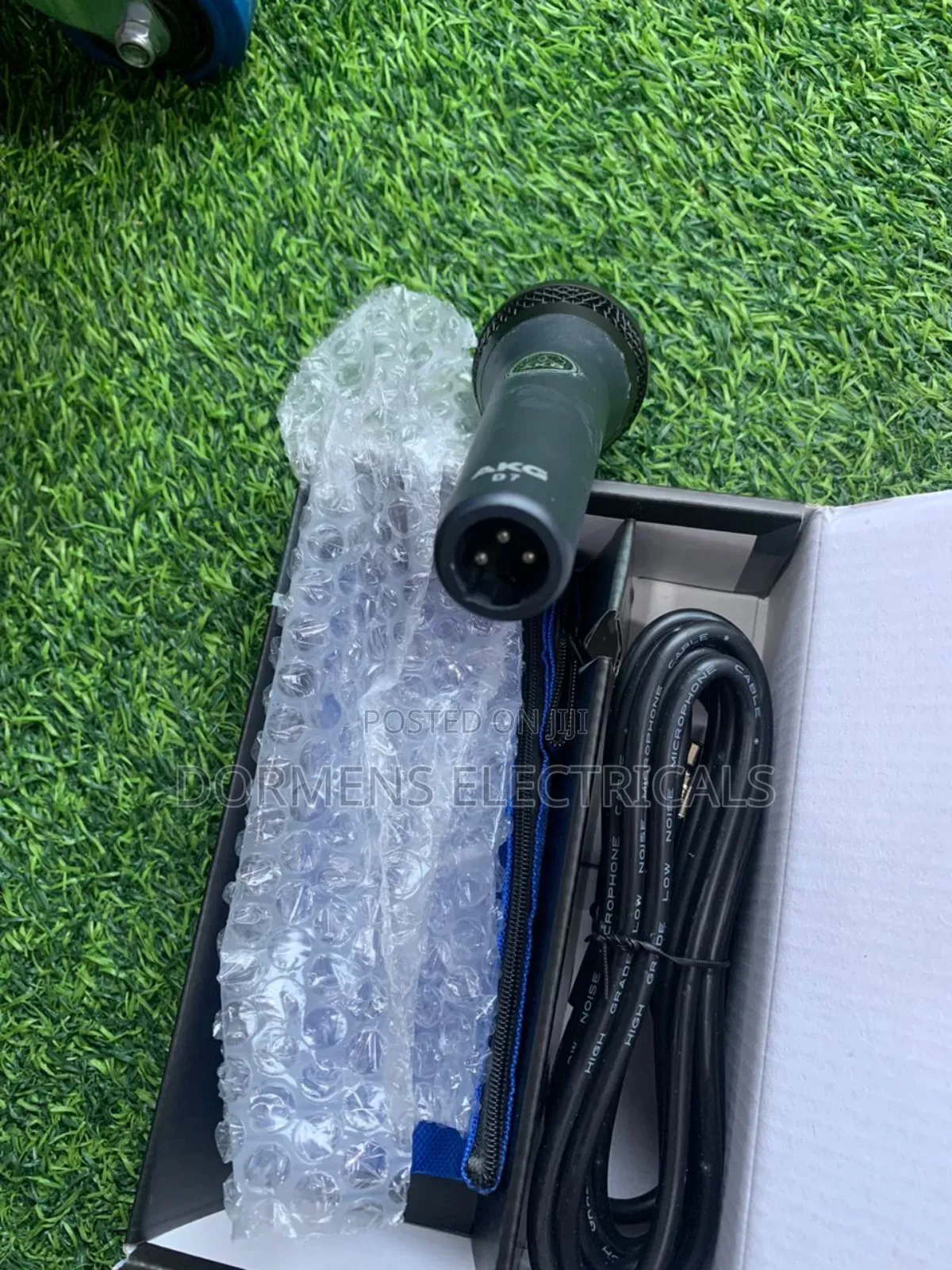 Cord Microphone