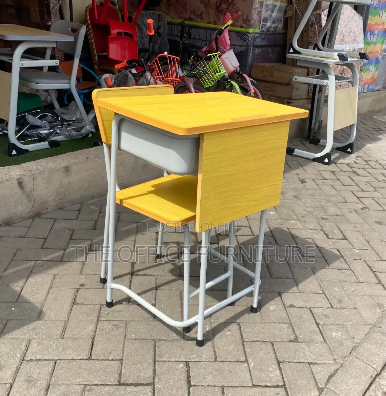 Learning Desk (Yellow)