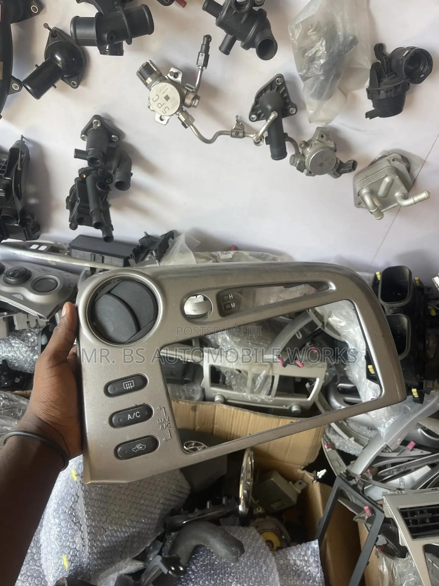 Pontiac Vibe Dashboard Console 2003 To 2008 Model