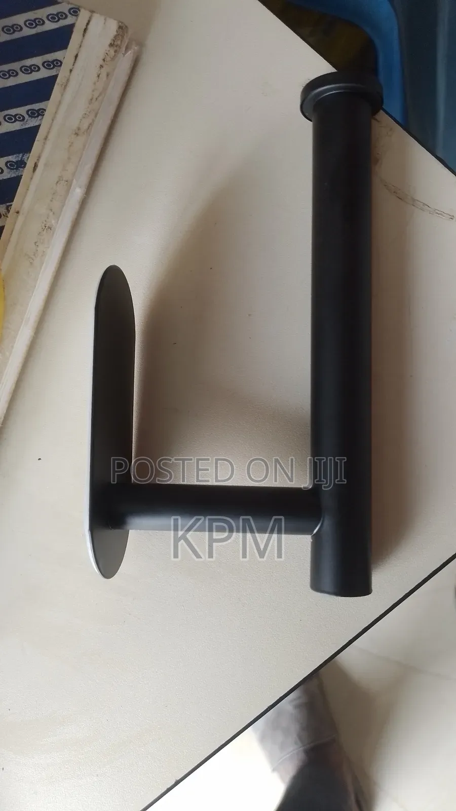 No Drill Adhesive Toilet Roll Holder Gold Color