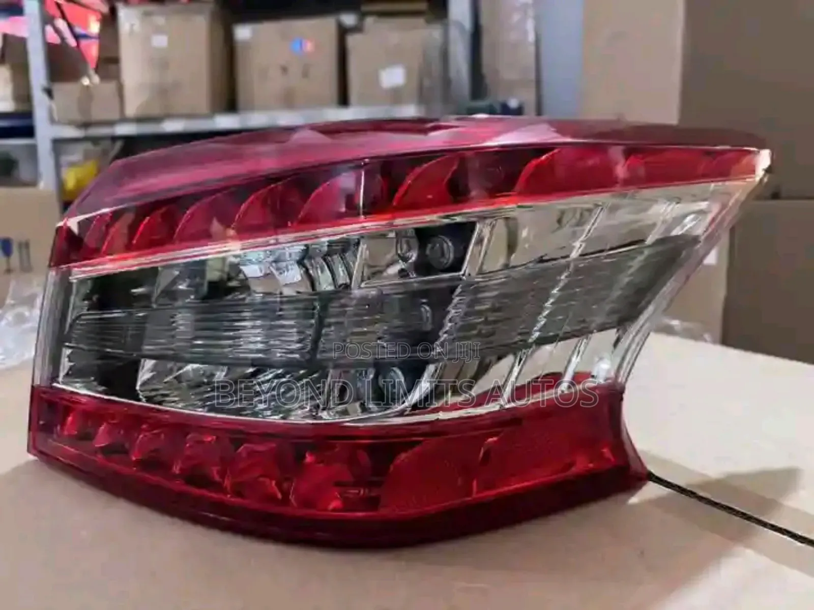 Nissan Sentra 2013,2014,2015,2016 Tail Light/Back Light