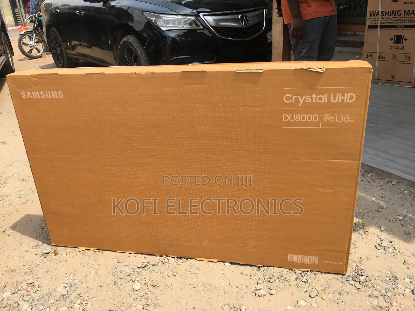 A Virtual Assistant Samsung Du8000 55" HDR Smart Led Tv