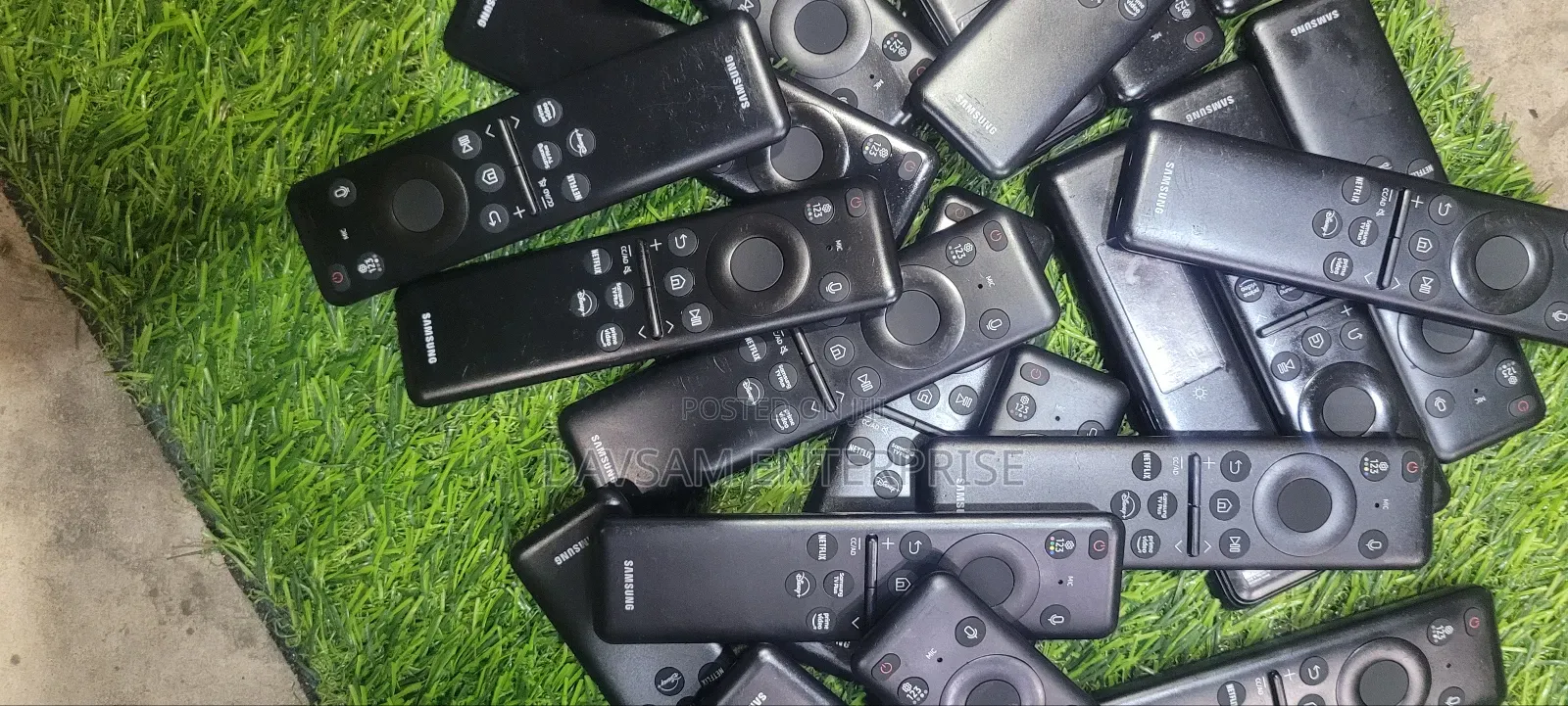 Samsung Solar Charger Voice Used Remote