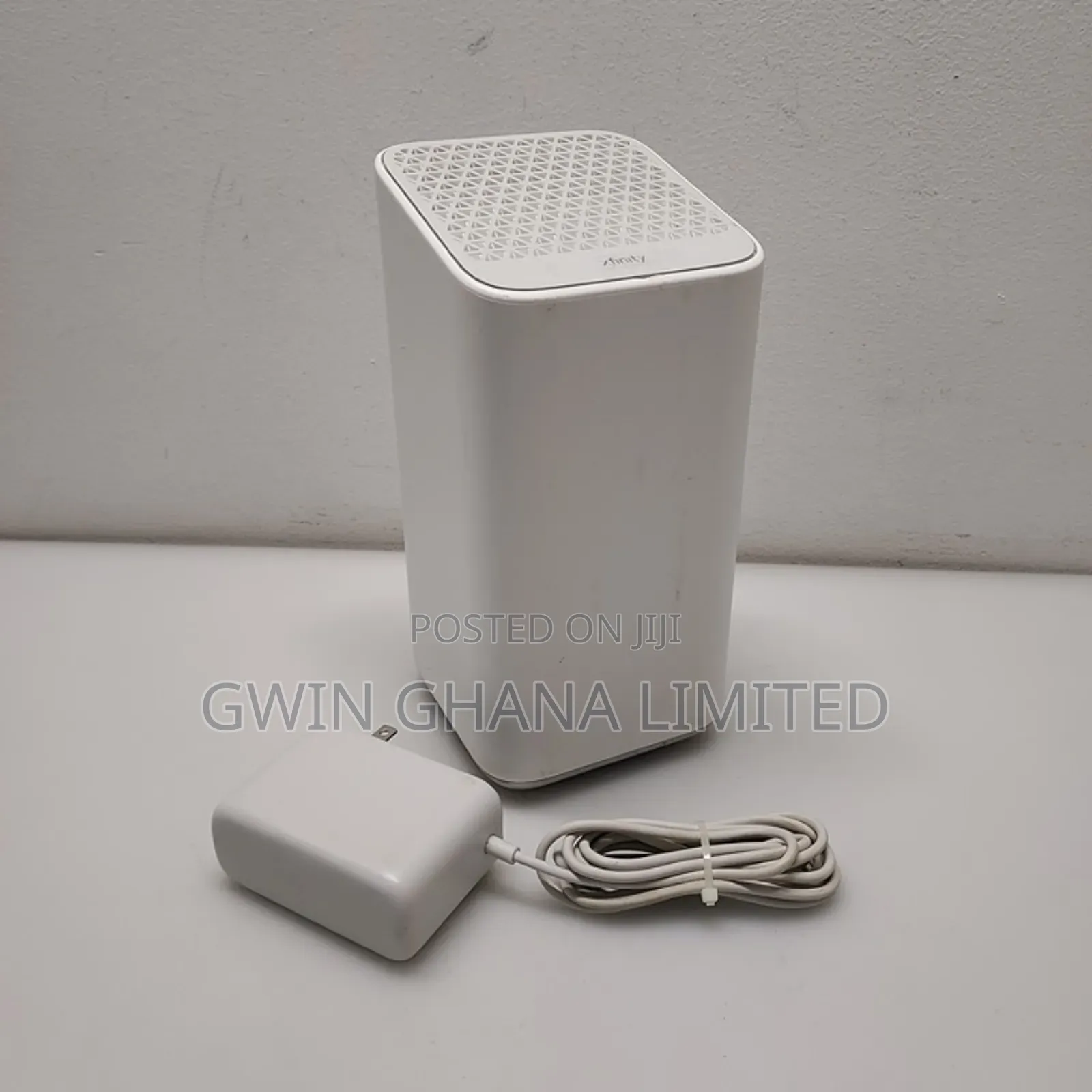 Xfinity Xb7-Cm Dual Band Gigabit Wireless Router +Modem Fx