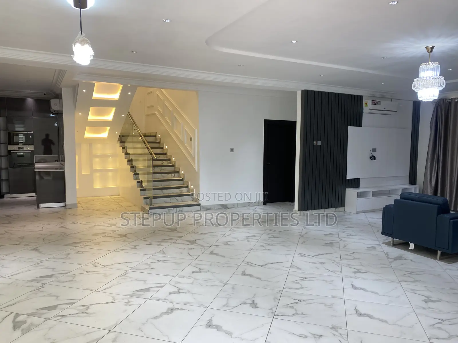 Furnished 4bdrm House in Lakeside for sale