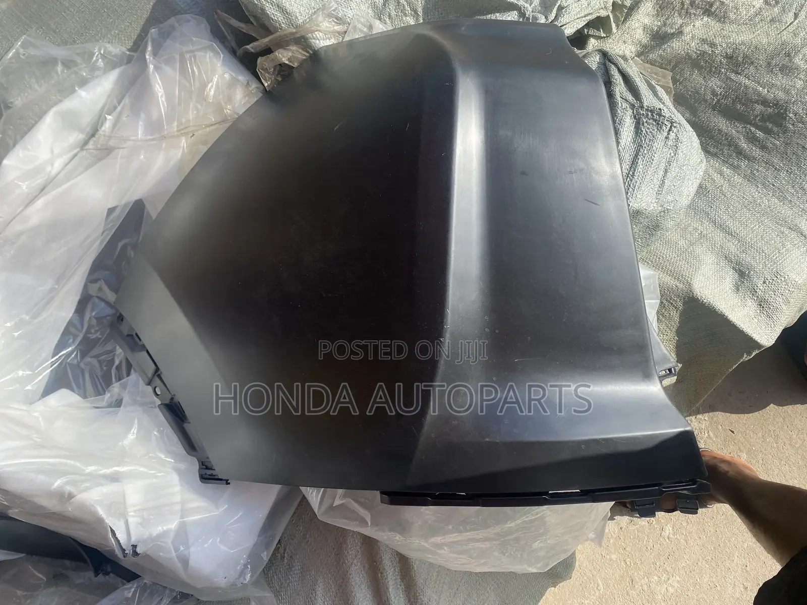Honda CRV 2017,2018,2019,2020,2021,2022 Back Bumper Side.