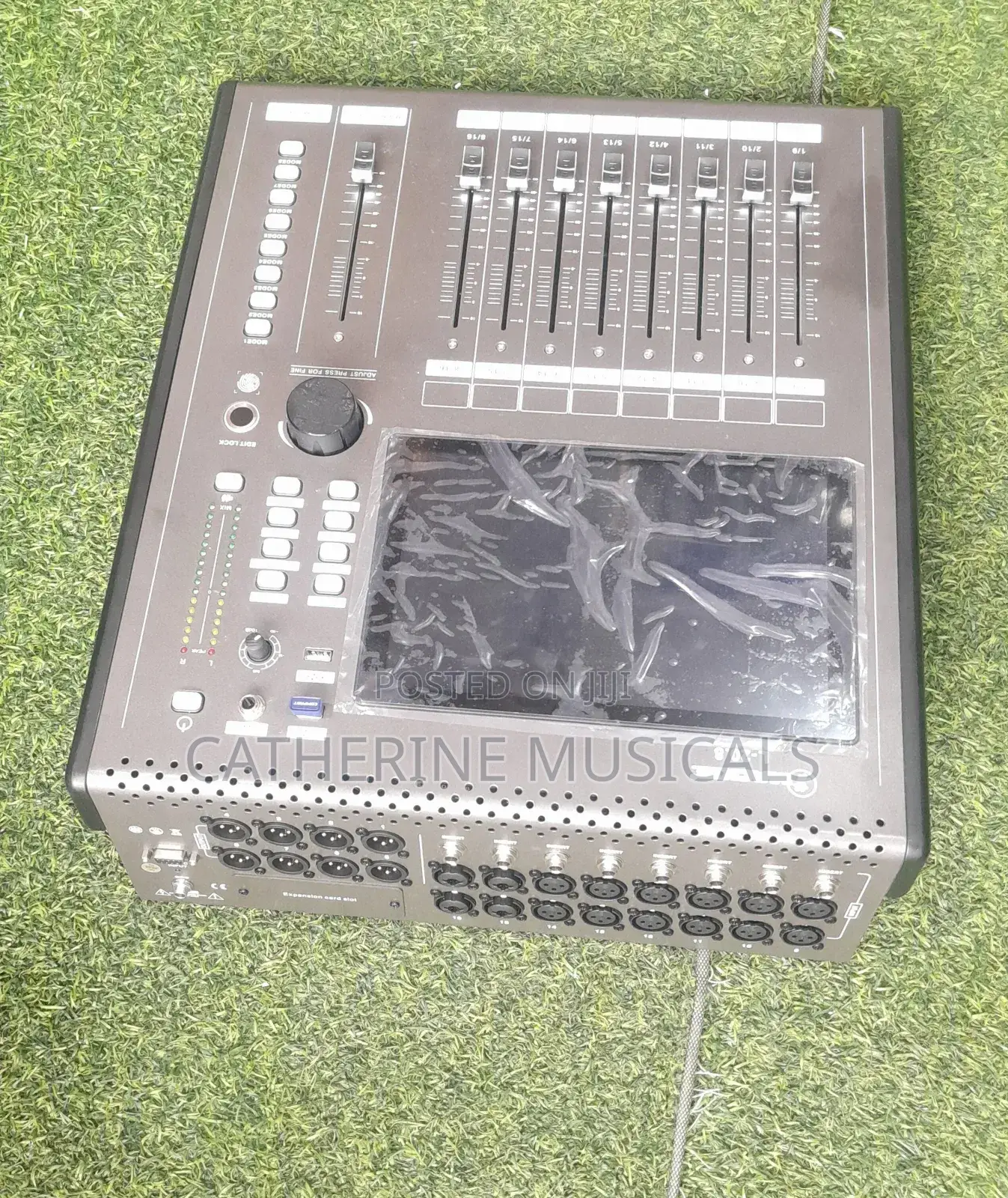 Jackie 16 Channel Digital Mixer