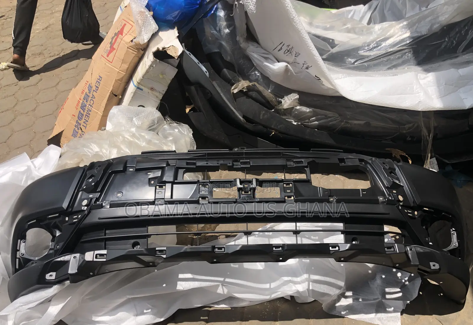 Mitsubishi Outlander Front Bumper 2016 2017 2018 2019 2020 2021