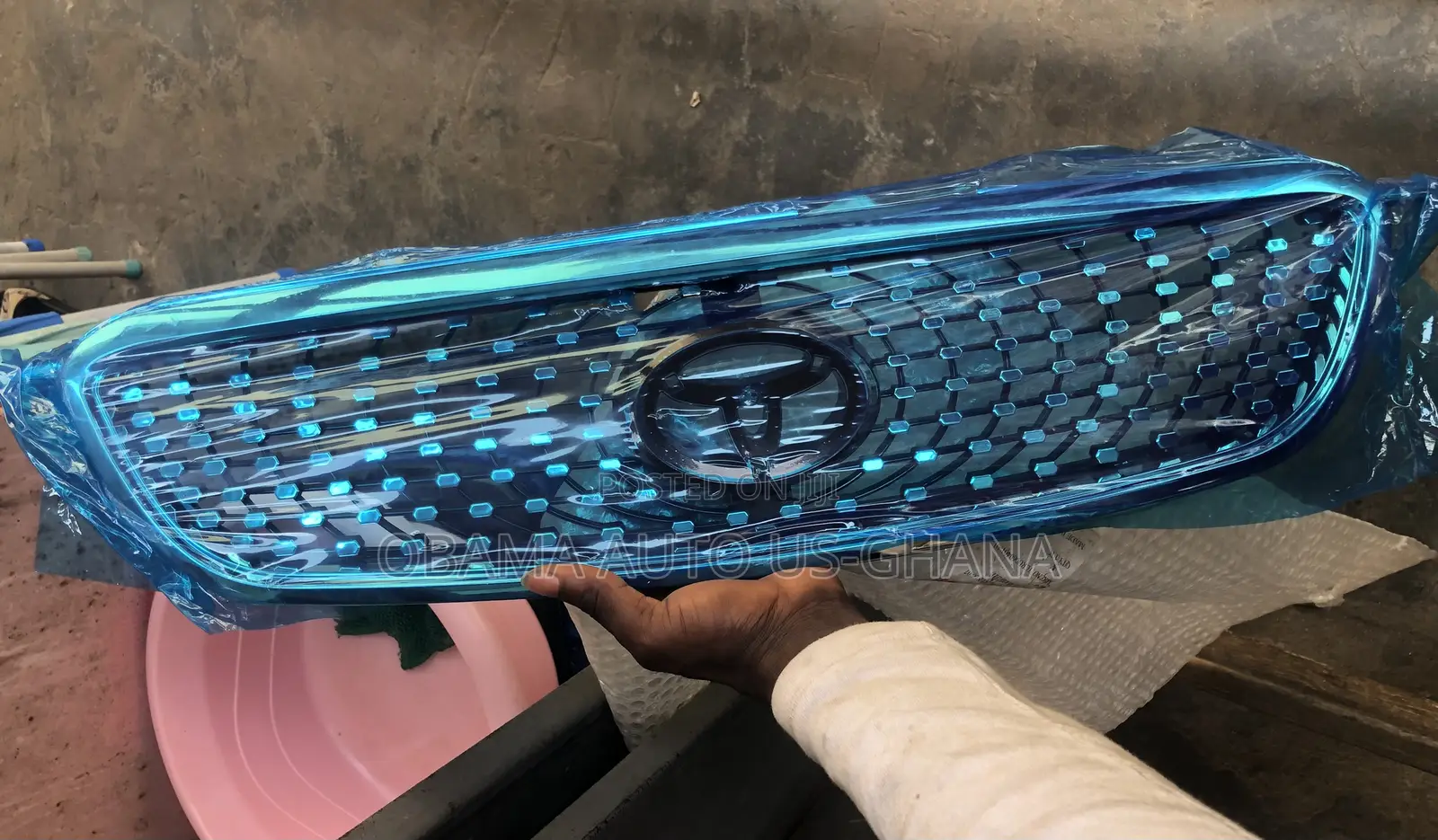 Toyota Corolla 2004 2005 2006 2007 2008 Diamond Grill / Grille /Shells