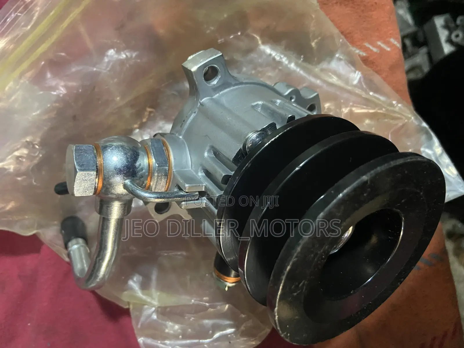 Toyota Haice, Hilux Fish Alternator Vacuum Pump