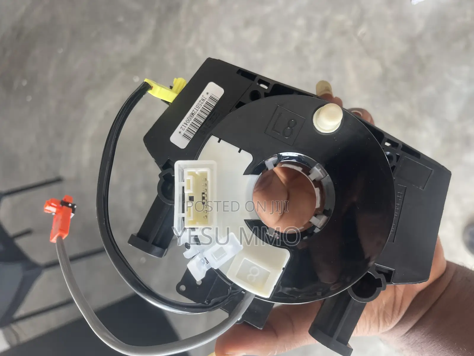 Nissan Rogue 2010 Horn Plate