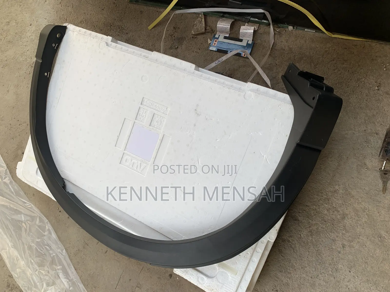 Mazda Cx Back Fender Moulding L Side