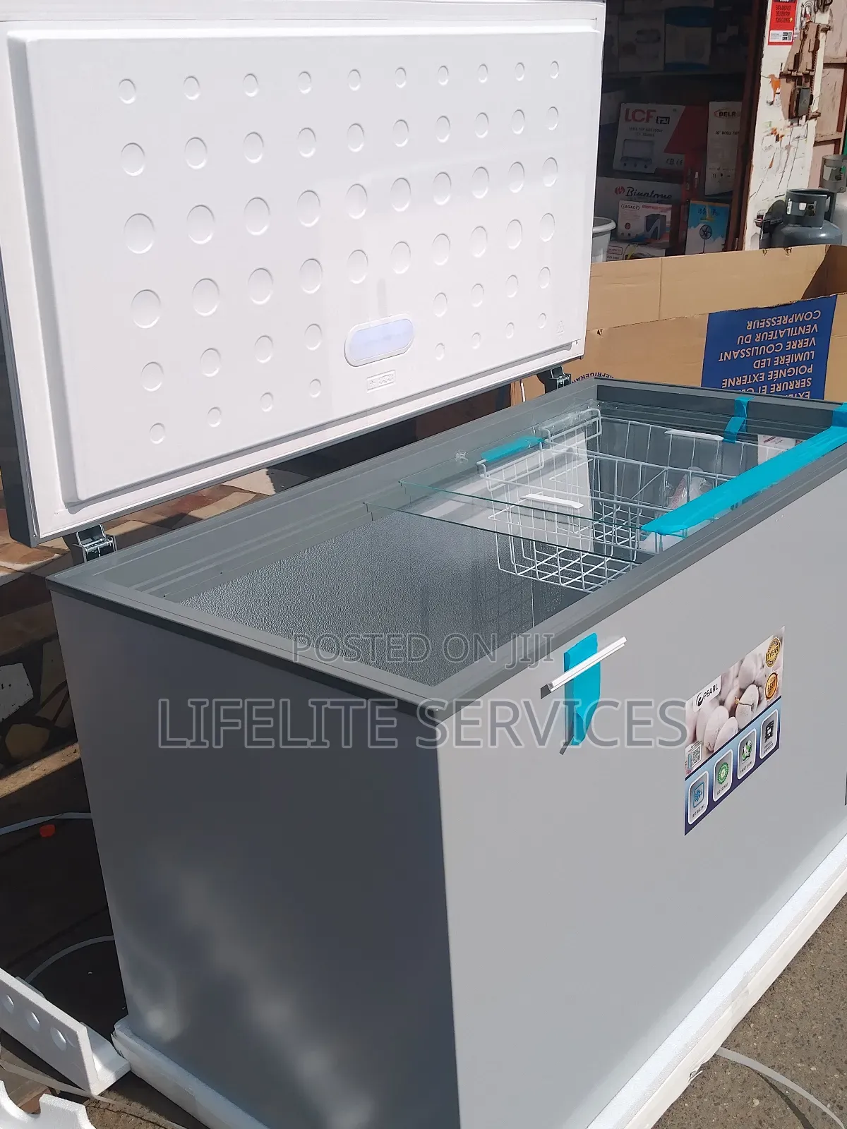 380 Litres Freezer With Sliding Glass Door