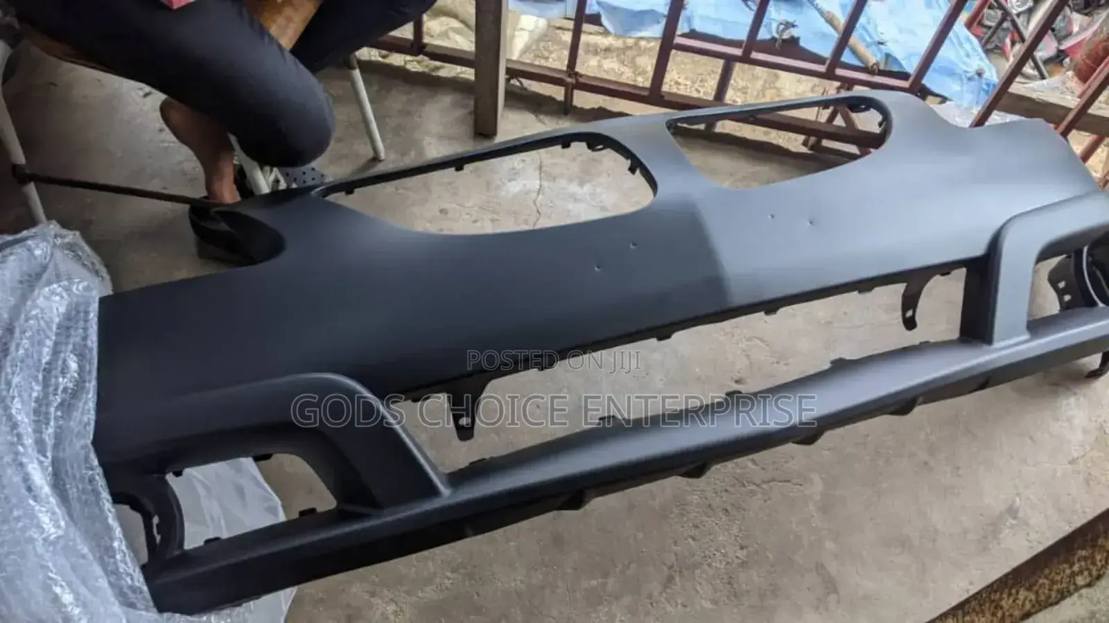 Front Bumper Vibe 2005-2007