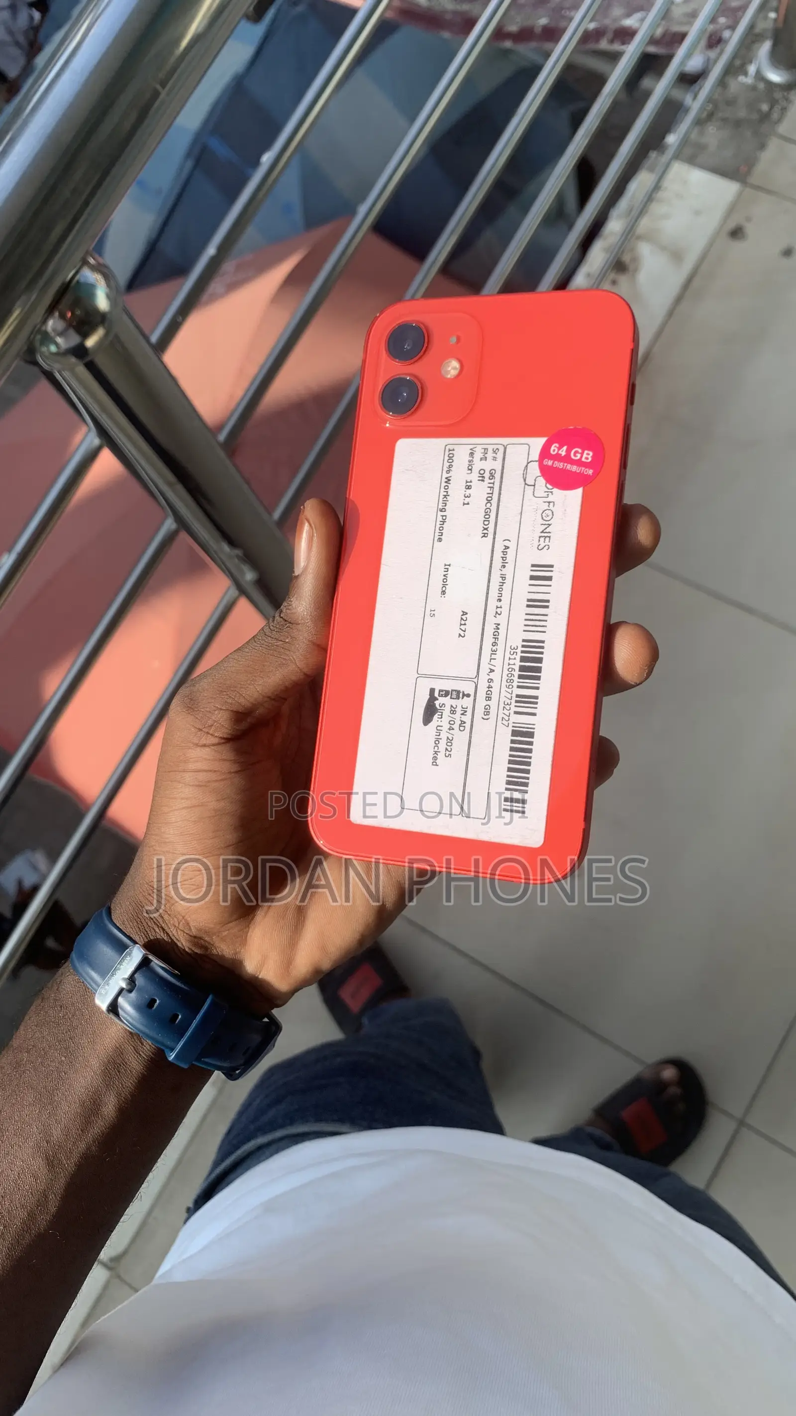 Apple iPhone 12 64 GB Red