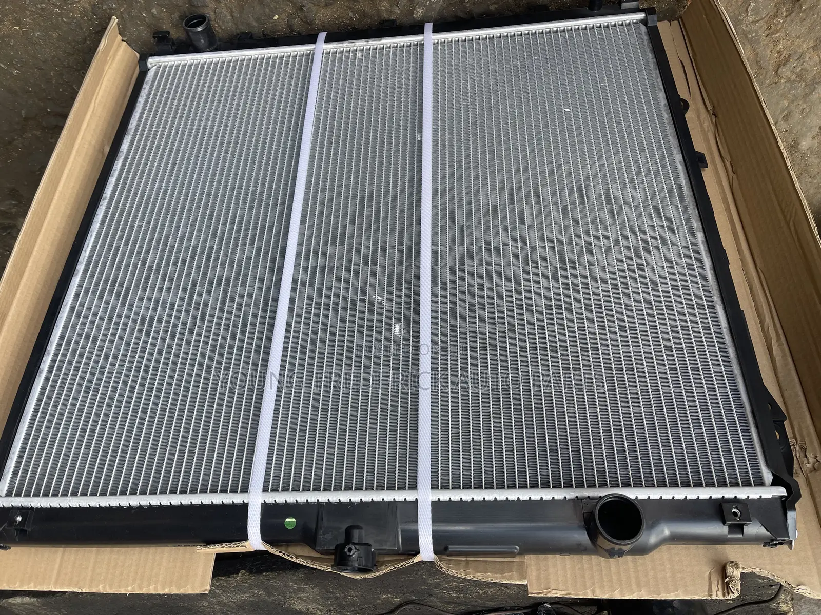 Toyota Tundra 2010 2011 2012 2015 Brand New Radiator