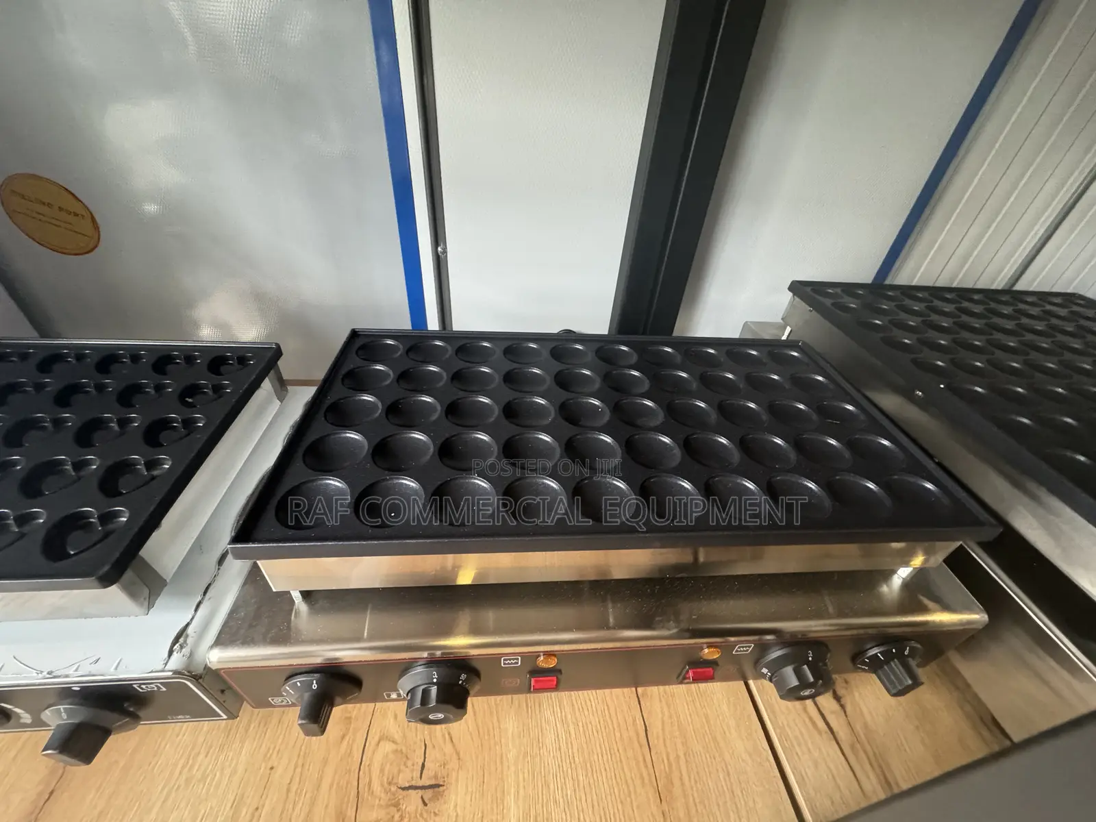 50 Hole Mini Pancake Machine Electric