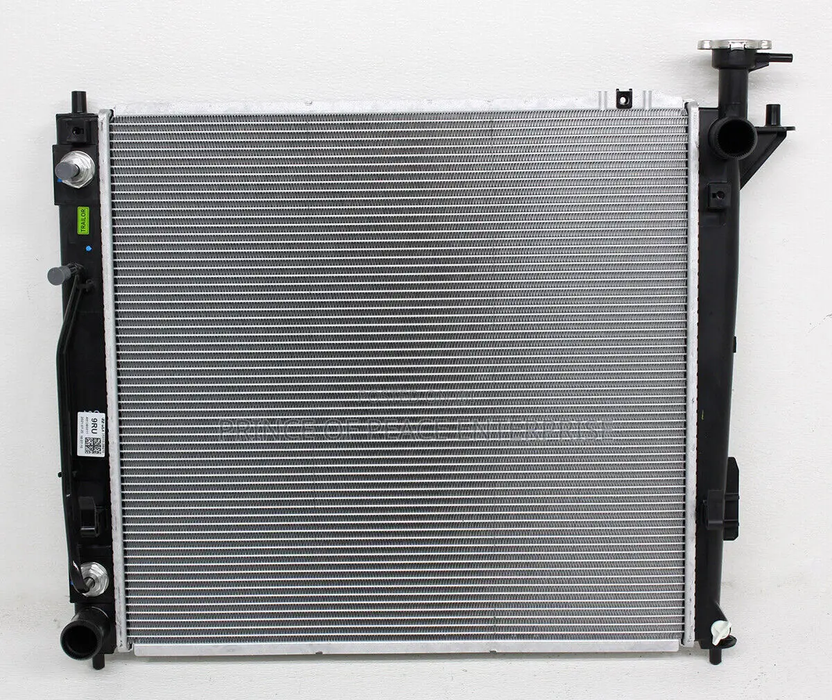 Hyundai Santafe 2.0 Engine Radiator Tank