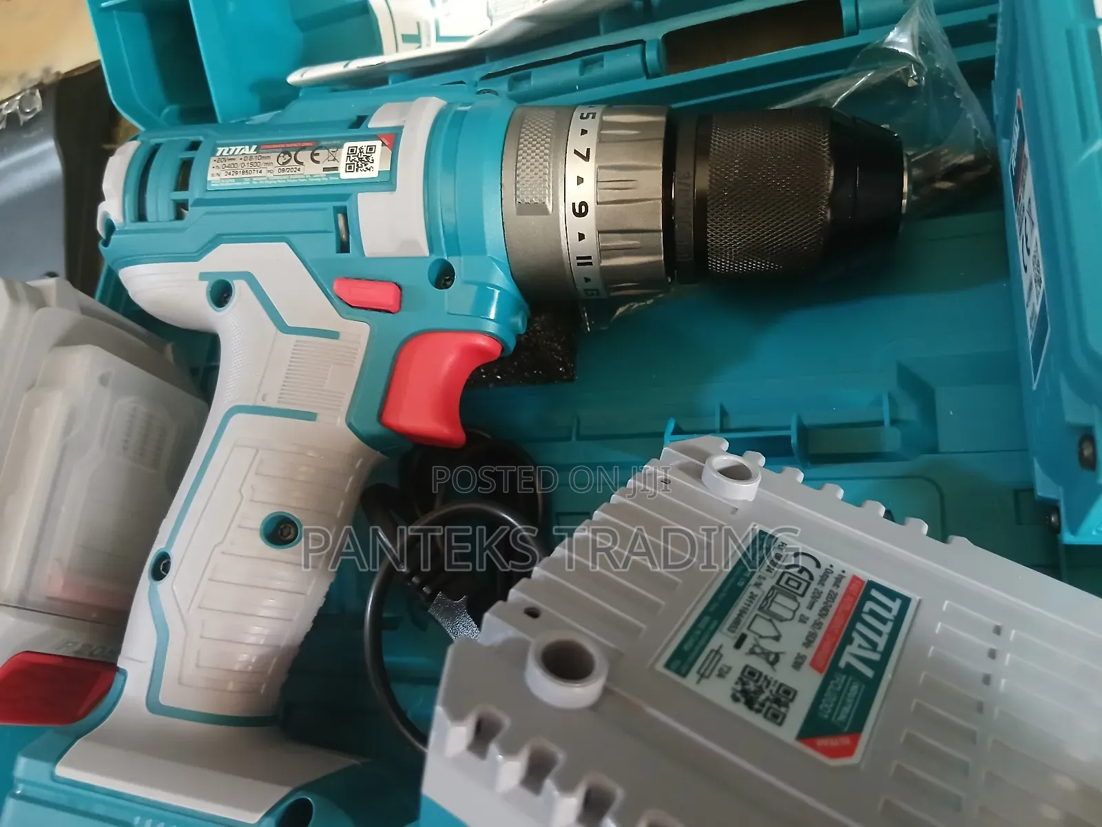 Cordless Hammer Drill ( Total)