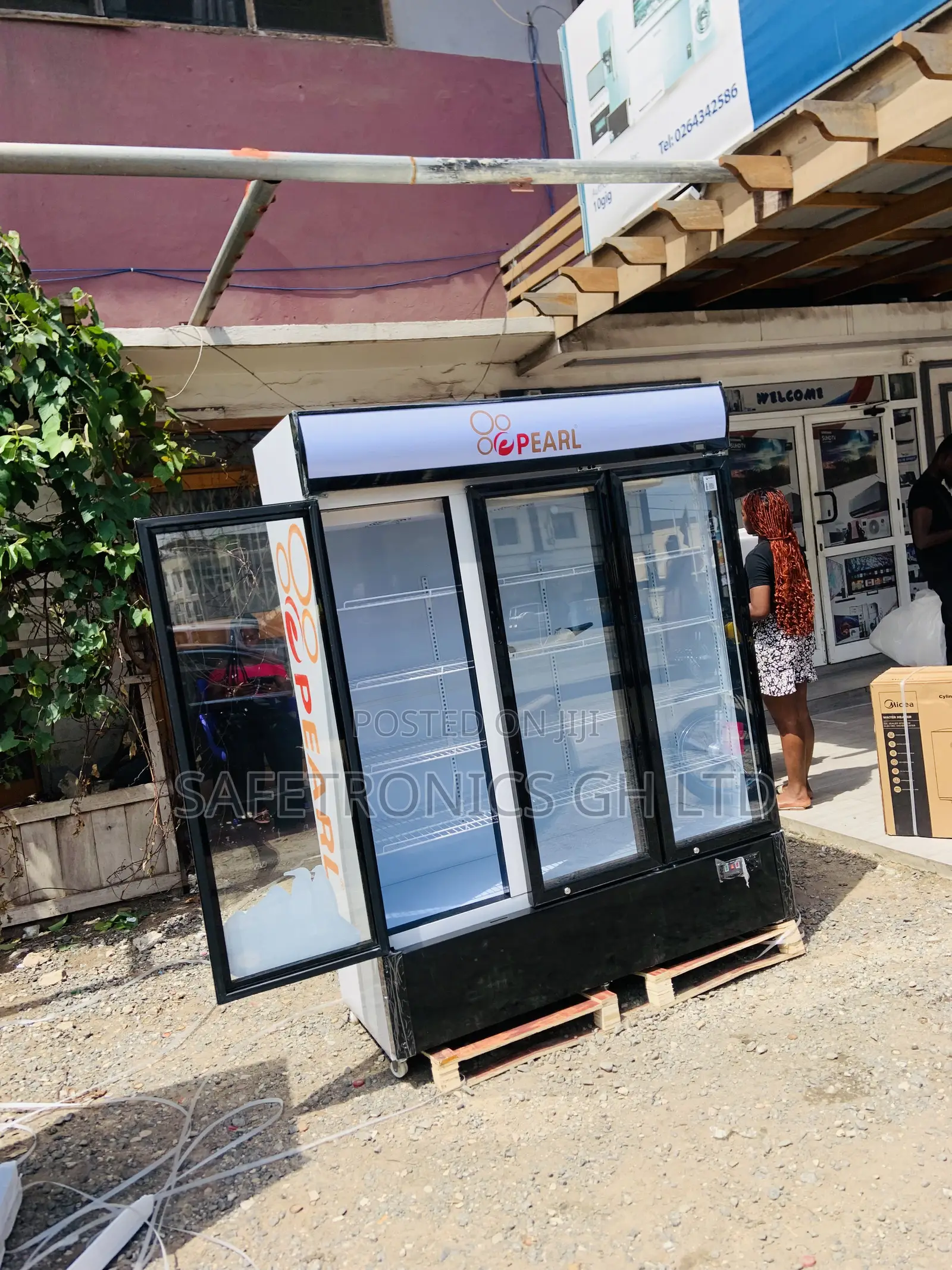 Shop Accurate 3 Doors Pearl Display PVC-150 Fridge