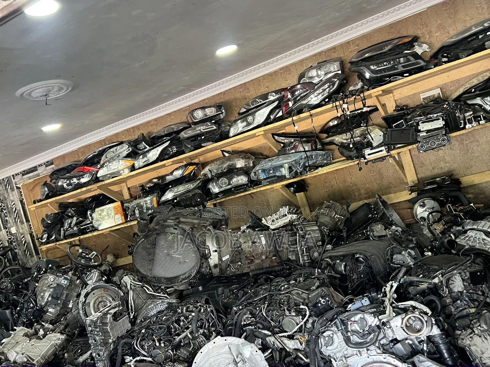 Land Rover Range Headlight and Parts Available