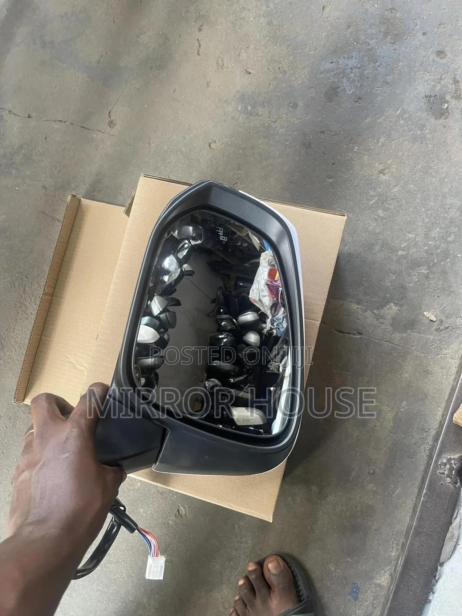 Toyota Corolla Cross 2020-2022 Mirror With Blindspot Sensor