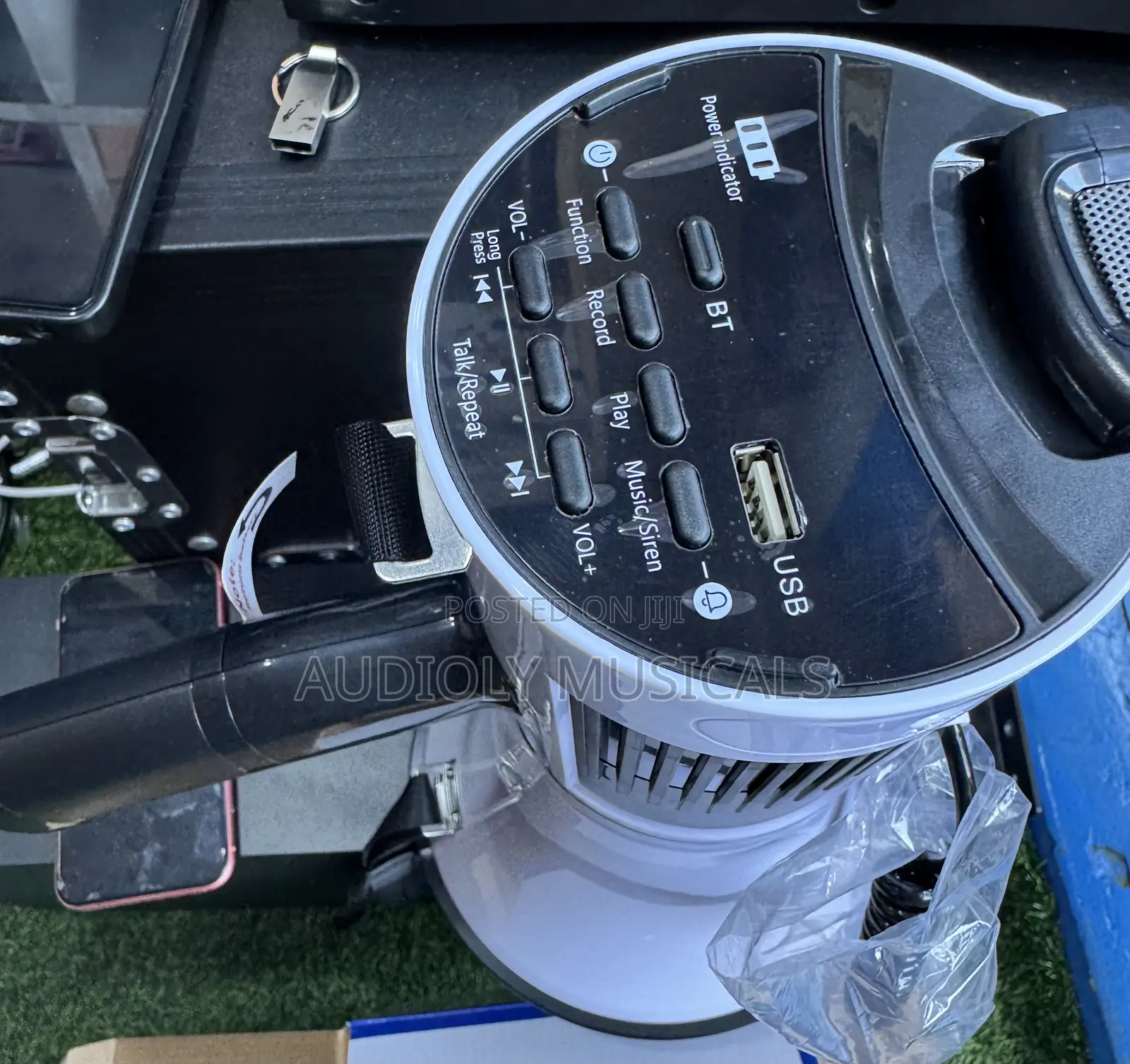Megaphone Ml-106u