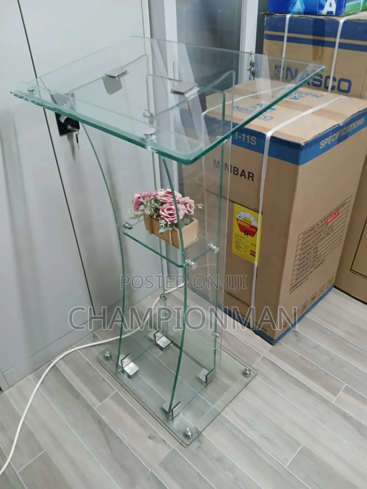 Pulpit Glass Plain